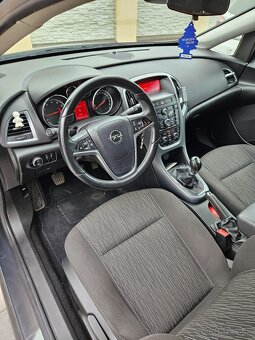 Predám opel Astru j - 8