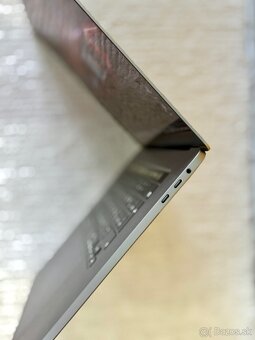  Macbook Pro 16 i9 1tb  - 8