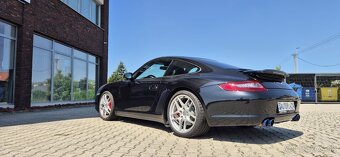 Porsche 911 997 Carrera 4S - 8