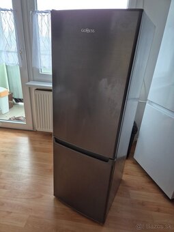 Chladnicka s mrazničkou - 8