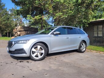 Škoda octavia 4 combi 2,0 TDI - 8