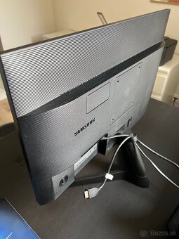Predam PC set s monitorom Samsung 24” - 8