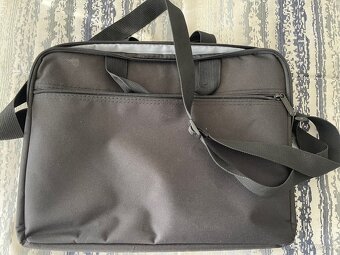 Acer travelmate P2 - 8