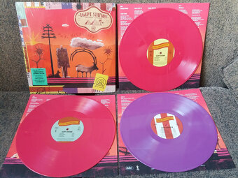 PAR PLATNI A CD NA PREDAJ I POVODNE NEHRANE INAK SUPER STAV - 8