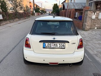 MINI COOPER - 8
