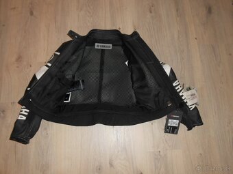Predam novu kzenu pansku moto kombi DAINESE-YAMAHA - 8