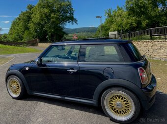 Mini Cooper One - 8