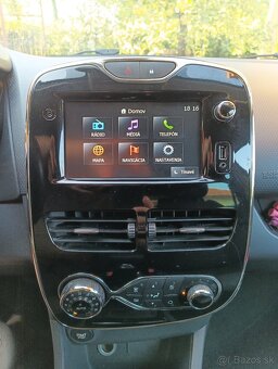 Renault Clio - 8