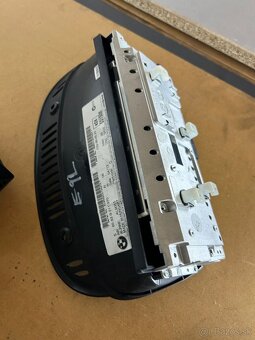 BMW  display F01-F02-F07-F10-F11-F30-F31-E90-91-92-93-E60-65 - 8