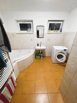 Na prenájom 3. izbový rodinný dom v Lozorne. - 8