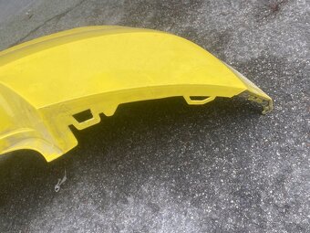 Škoda Fabia 3 zadny naraznik - 8