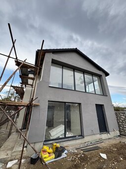 Novostavba RD 330m2 - 8