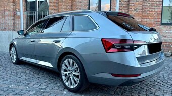Škoda Superb Combi 2.0 TDI SCR Style DSG✅MATRIX - 8