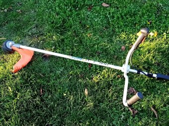 Krovinorez Stihl fs - - - - 8