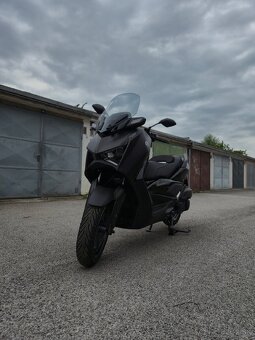 Yamaha X max 125 tech max NOVÁ - 8