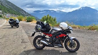 Triumph Street Triple 675 R - 8