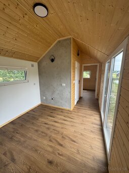 IHNEĎ K ODBERU Celoročný mobilný - Modulový dom 9,5x3,5m - 8