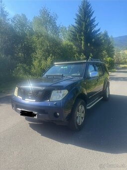 Nissan Pathfinder 2.5 dCI Automat 7-miestny - 8