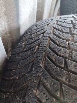 225/55 R17 - 8