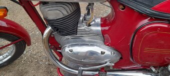 Jawa 250/592 - 8