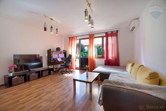 5-izbový rodinný dom s garážou v Kalinkove - 8