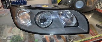 Volvo s40 v40 v50 predné svetlá OE - 8