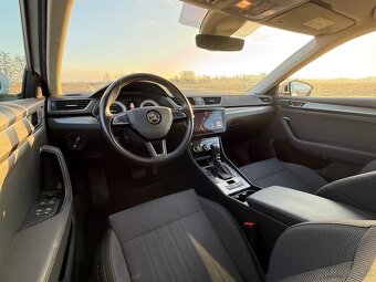 Superb Combi 2.0TDI DSG 58tis km DPH ČR FACELIFT, KAMERA,ACC - 8