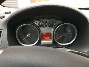Ford Kuga 2.0 TDCi 4x4 - 8