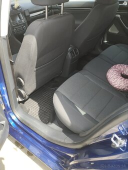 VW Golf variant - 8