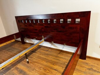 Masivna ceresnova manzelska postel - 8