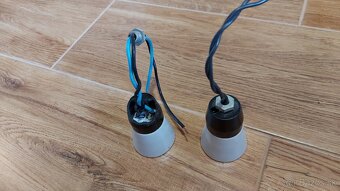 Porcelánové objímky - 8