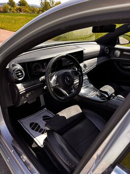 Mercedes E220d 143kW, W213 - 8