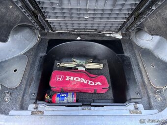 HONDA CRV I 2.0 94kw 4x4 - 8