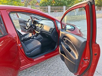 Kia Rio - 8