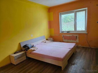 Dulovce - RODINNÝ DOM so 700 m2 POZEMKOM - 8