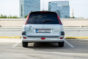 Peugeot 206SW - 8