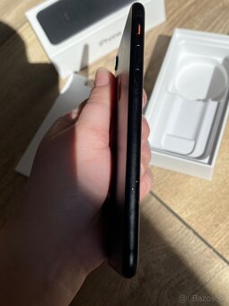 iPhone 7 - 8