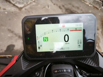 Honda 500 Hornet 2024 - 8