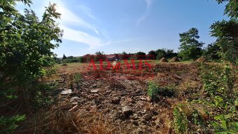 ADOMIS - predáme stavebný pozemok na rodinné domy 2212m2 Mi - 8