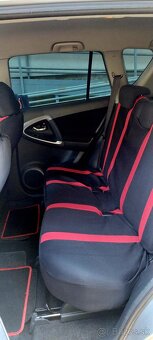 TOYOTA RAV4 - 8