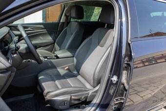 Opel Insignia ST 1.6 Turbo S&S Innovation AT6 - 8