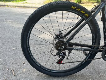 Ponúkam na predák hliníkový horský bike nový - 8