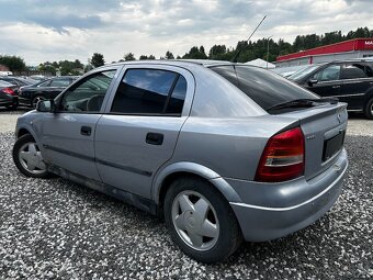 Opel Astra 1.4 16V Comfort - 8