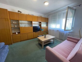 Prenajom 1 izbovy byt Galanta Štvrť SNP - 8