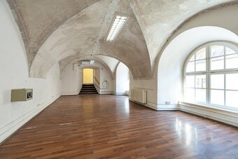 Prenájom kancelárskych priestorov v historickom centre Košíc - 8