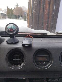 Predám Suzuki Samurai SJ 1.3 – 80 000 km – 4x4 – 2 700 € - 8