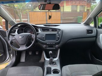 KIA Ceed 1.6 CRDI - 8
