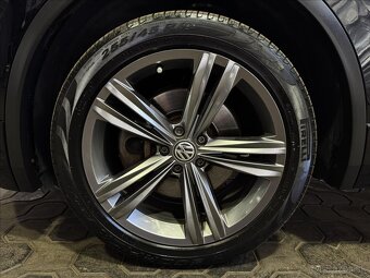 VW TIGUAN R-LINE 4x4 2,0TDI - 8