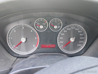 Ford Focus MK2 - 8