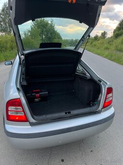 Predám škoda octavia 1.9 sdi - 8
